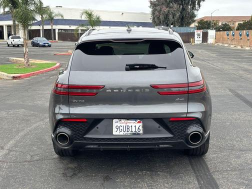 2023 Genesis GV70 2.5T AWD