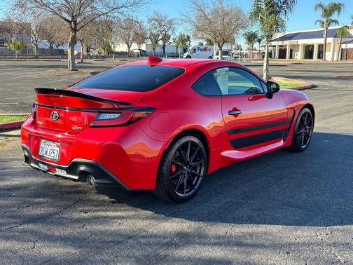 2024 Toyota GR86 Base