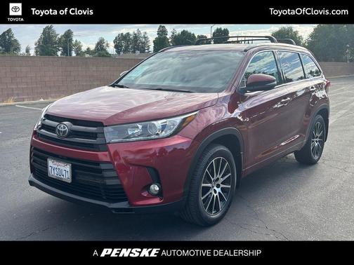 Salsa Red Pearl 2017 Toyota Highlander SE