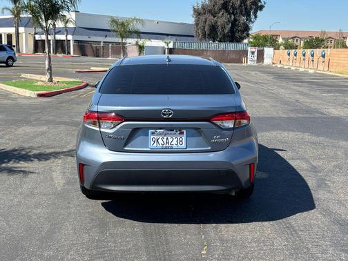 2024 Toyota Corolla Hybrid LE