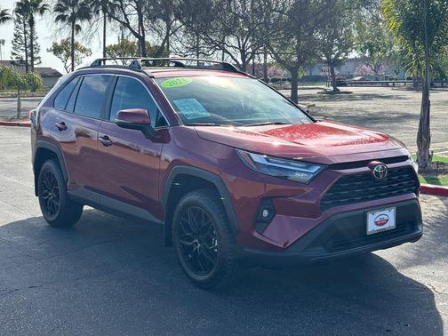 2025 Toyota RAV4 Hybrid XLE Premium