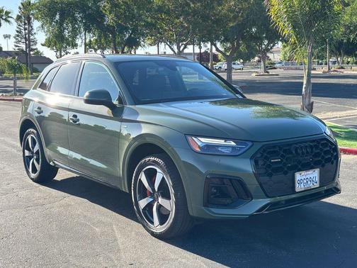 District Green Metallic 2024 Audi Q5 45 S line Premium Plus