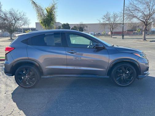 2022 Honda HR-V AWD Sport