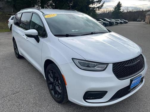 2023 Chrysler Pacifica Touring L AWD