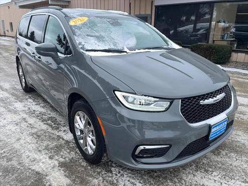 2022 Chrysler Pacifica Touring L AWD