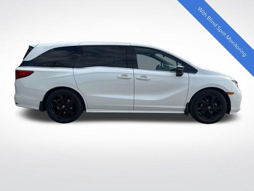 Platinum White Pearl 2023 Honda Odyssey