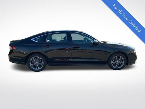 Crystal Black Pearl 2024 Honda Accord