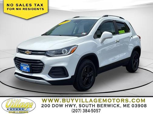 Summit White 2019 Chevrolet Trax LT