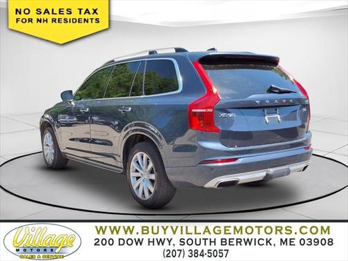 2018 Volvo XC90 T6 Momentum