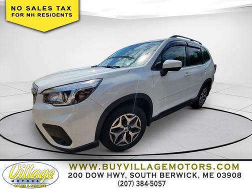 Crystal White Pearl 2019 Subaru Forester Premium