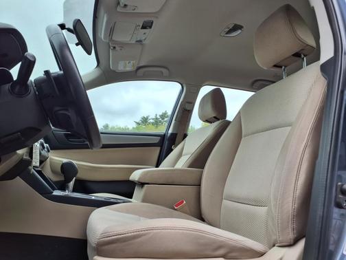 2015 Subaru Outback 2.5i