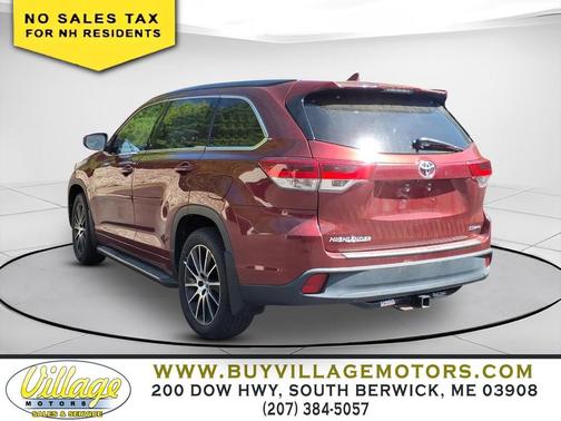 Salsa Red Pearl 2018 Toyota Highlander SE