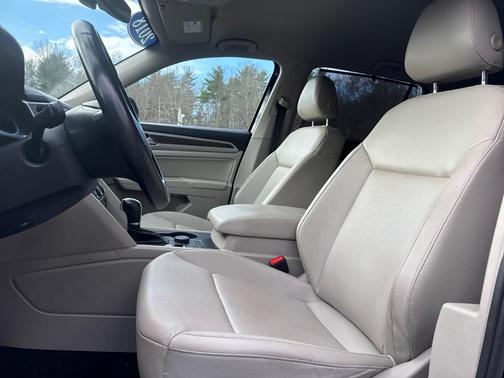 2018 Volkswagen Atlas 3.6L SE w/Technology