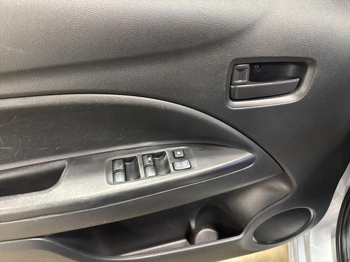 2017 Mitsubishi Mirage G4 ES