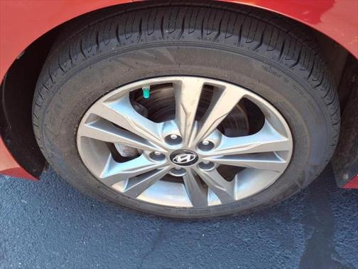 2017 Hyundai ELANTRA Value Edition