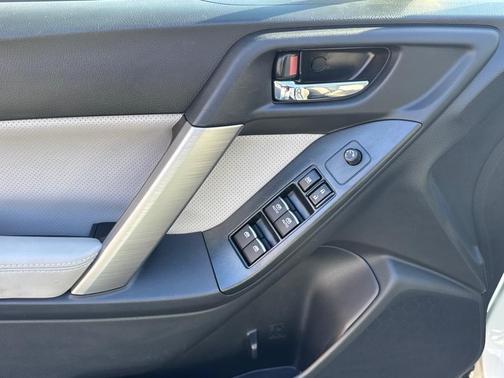 2017 Subaru Forester 2.5i Limited