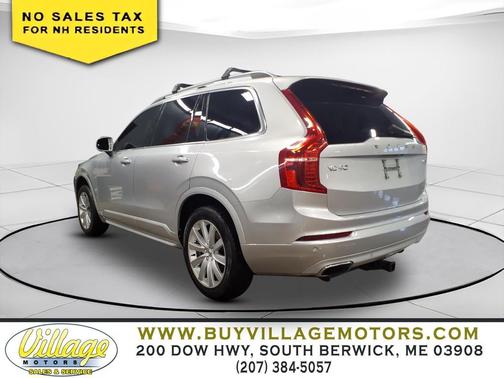 2018 Volvo XC90 T6 Momentum