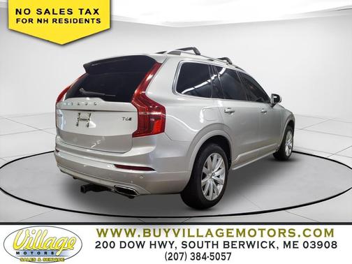 2018 Volvo XC90 T6 Momentum