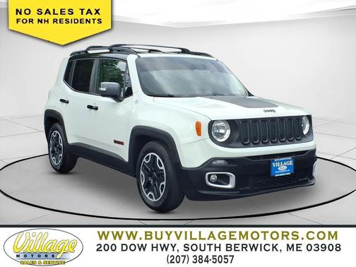 Alpine White 2016 Jeep Renegade Trailhawk