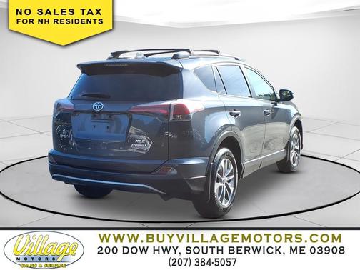 2017 Toyota RAV4 Hybrid XLE