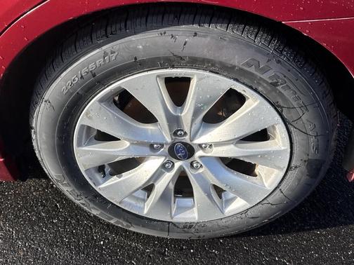 2017 Subaru Legacy Premium