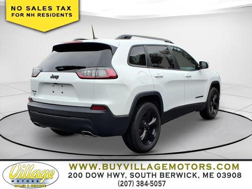 Bright White Clearcoat 2019 Jeep Cherokee Altitude