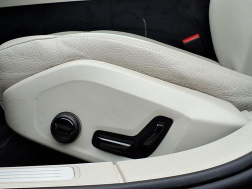 Black Stone 2020 Volvo S60 T6 Momentum
