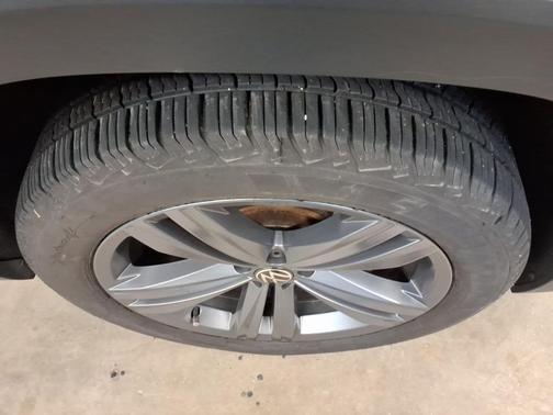 2021 Volkswagen Atlas 3.6L SE w/Technology