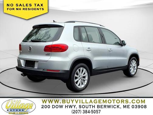 Reflex Silver Metallic 2018 Volkswagen Tiguan Limited 2.0T 4MOTION