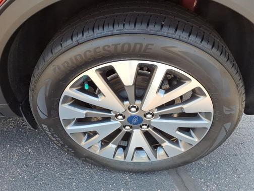 Rapid Red Metallic Tinted Clearcoat 2020 Ford Escape Titanium