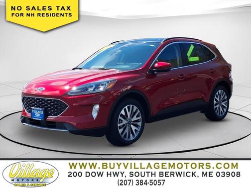 Rapid Red Metallic Tinted Clearcoat 2020 Ford Escape Titanium