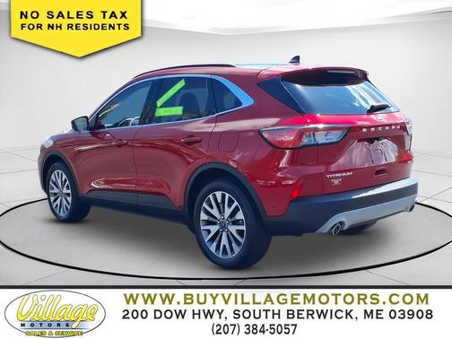 Rapid Red Metallic Tinted Clearcoat 2020 Ford Escape Titanium