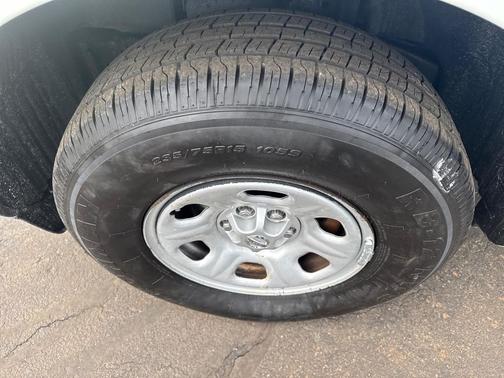 2019 Nissan Frontier S