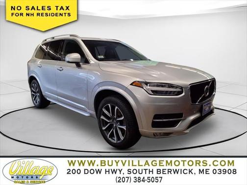 2017 Volvo XC90 T5 Momentum