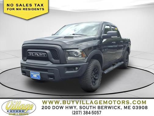 Brilliant Black Crystal Pearl Coat 2017 RAM 1500 Rebel