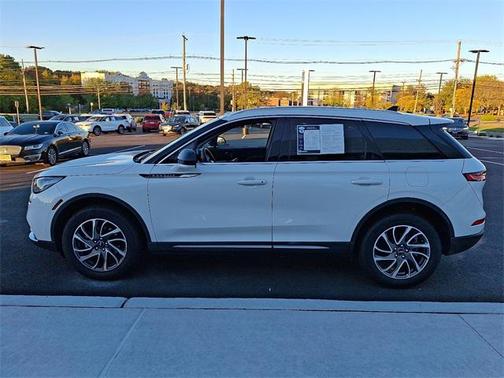 2021 Lincoln Corsair Standard