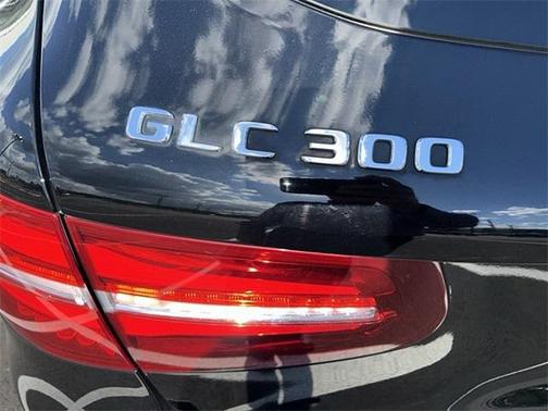 2019 Mercedes-Benz GLC 300 4MATIC