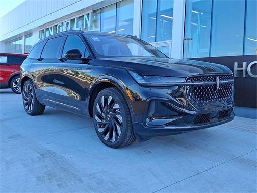 2025 Lincoln Nautilus Reserve