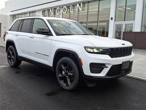 2023 Jeep Grand Cherokee Altitude