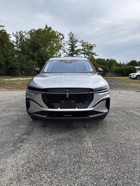 Silver Radiance Metallic 2026 Lincoln Nautilus Premiere