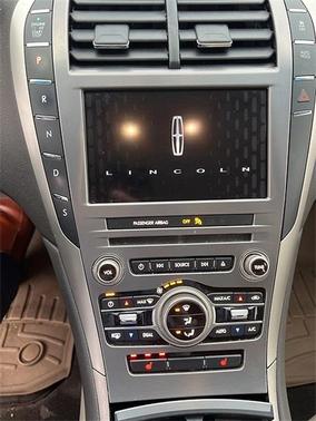 2017 Lincoln MKZ Base