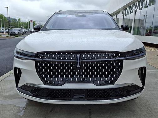2025 Lincoln Nautilus Reserve