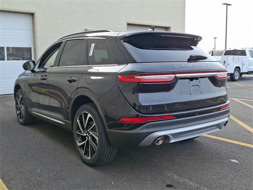 2025 Lincoln Corsair Reserve