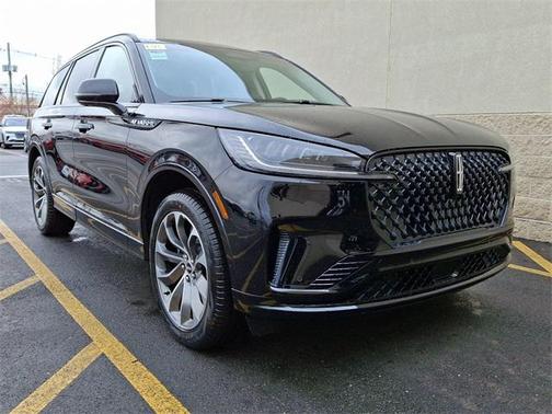 2025 Lincoln Aviator Premiere