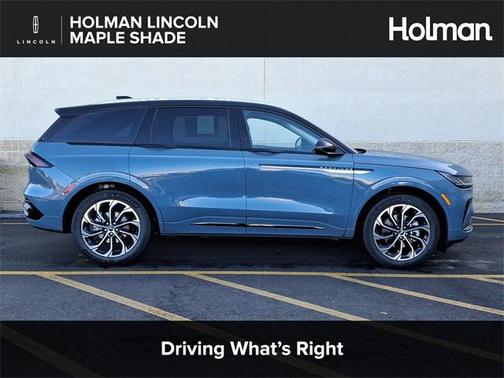 2025 Lincoln Nautilus Reserve