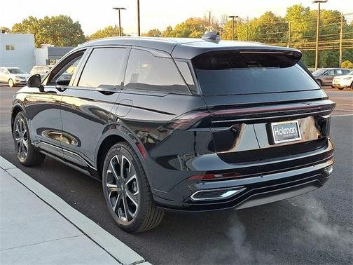 2025 Lincoln Nautilus Reserve