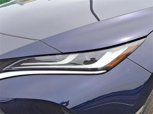 2022 Toyota Venza XLE