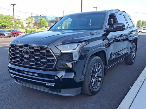 2024 Toyota Sequoia Platinum