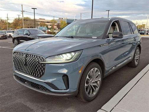 2025 Lincoln Aviator Premiere