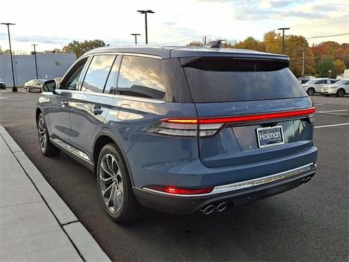 2025 Lincoln Aviator Premiere